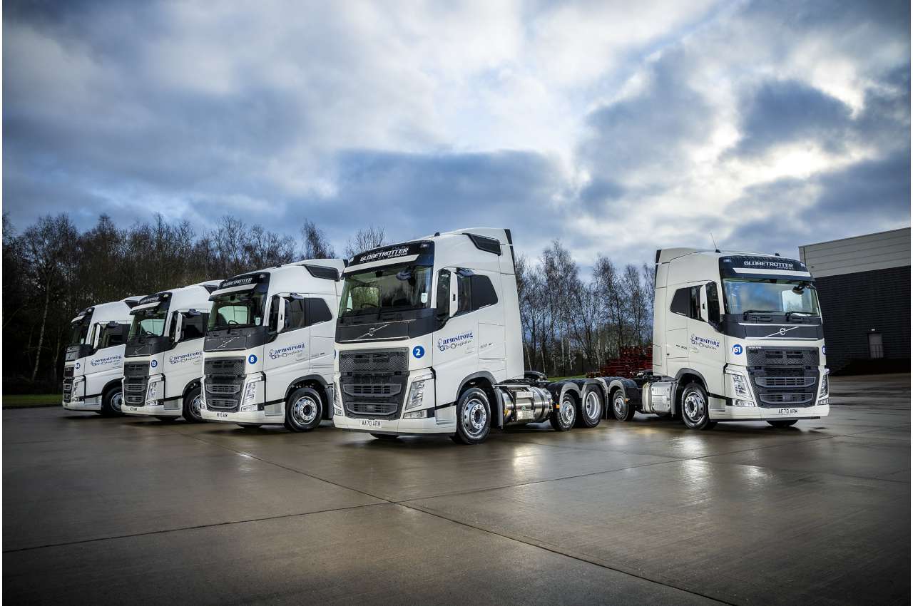 Volvo FH LNG Tractor Units