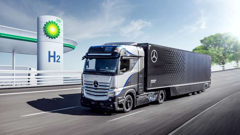 Mercedes Hydrogen Truck