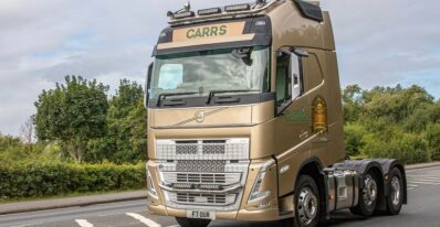 Volvo FH500 tractor unit in Gold