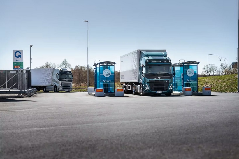Volvo 500 hp LNG Trucks