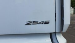 2013 Mercedes 2545 Actros full