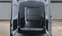 NEW  Maxus 72kw/h – LWB 150 mile range Panel Van full