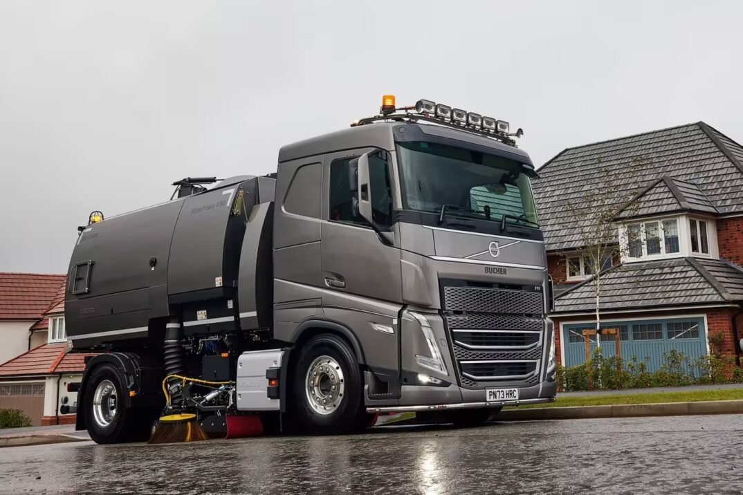 Volvo FH Sweeper