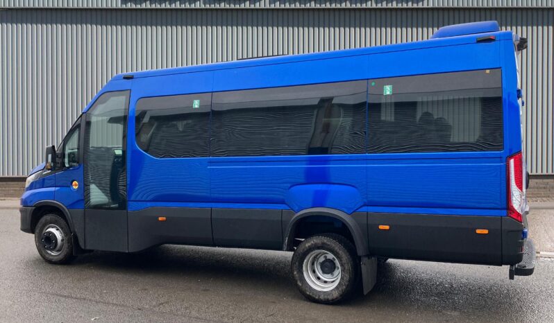 NEW  Iveco Minibus Line – 19 Seater Minibus full