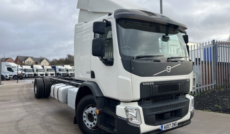 2017 (17) Volvo FE 320 Chassis Cab