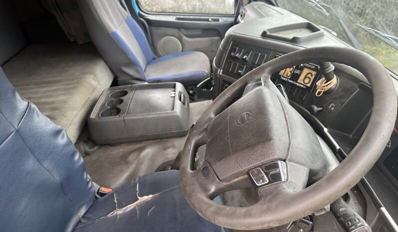 2004 Volvo FM12 380 6×2 Rear Lift Flatbed Sleeper Cab full