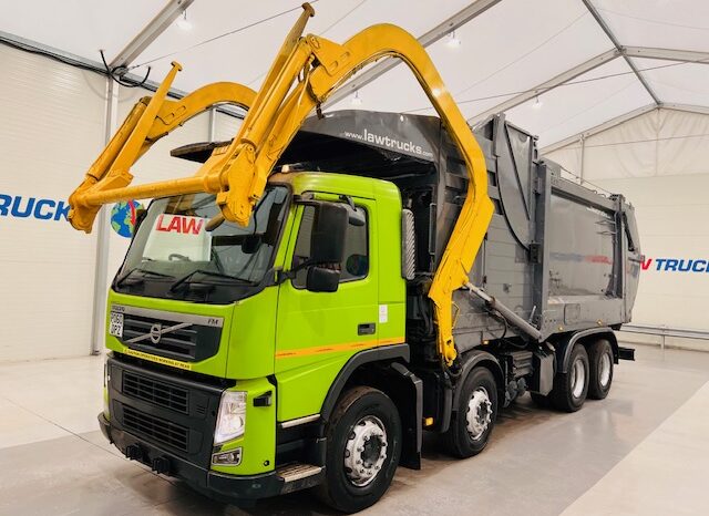 2010 Volvo FM 370 8×4 Day Cab Refuse Collector – Day Cab full