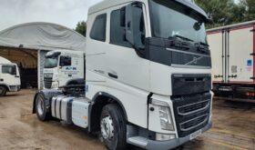 Volvo FH 440 44 Tonne Tractor Unit YK68WEH