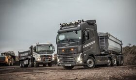 Volvo FH Tractor Unit & Tipping trailer