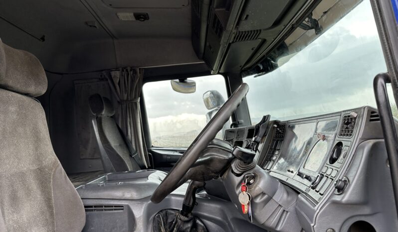 2004 Scania 4 Series 94 230 4×2 Flatbed Sleeper Cab full