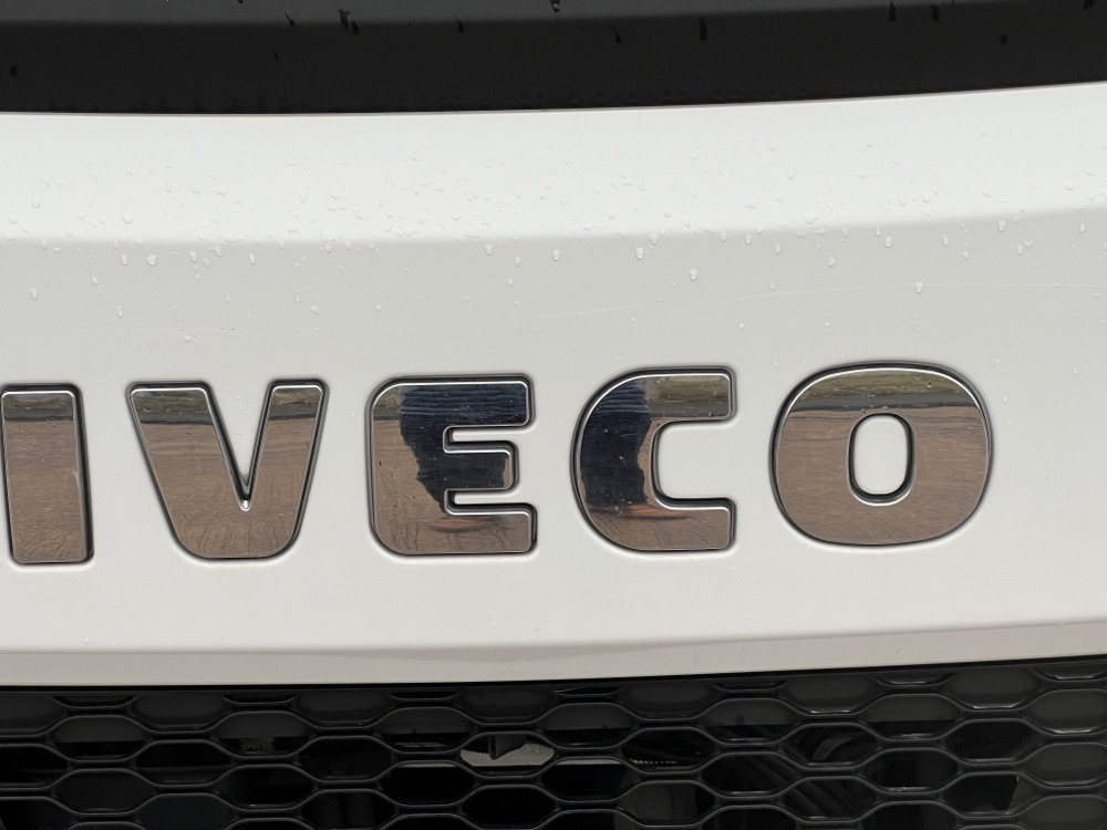 2016(66) Iveco Eurocargo 75E16 Boxvan full
