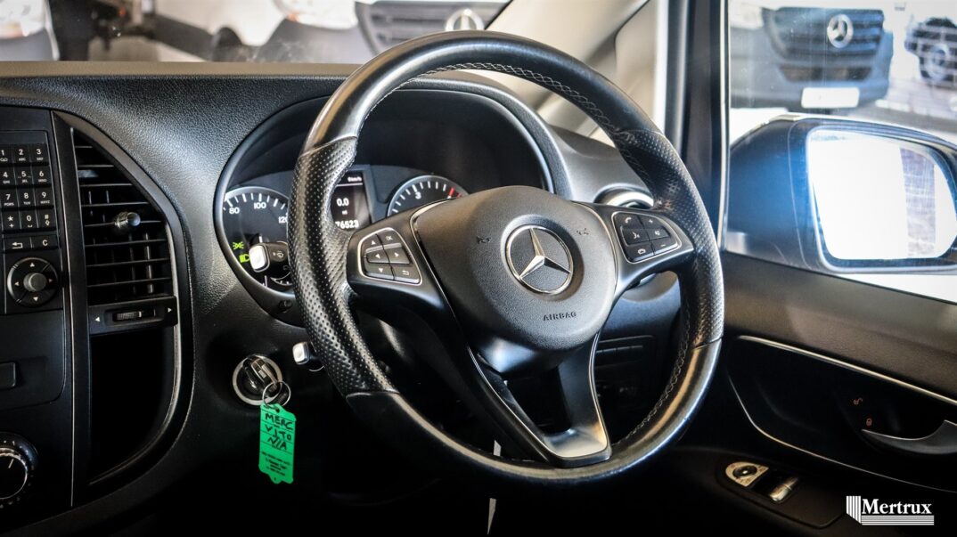 Used Mercedes Vito 2.1 116 CDI BlueTEC Sport Crew Van (Auto) RWD Euro 6 full