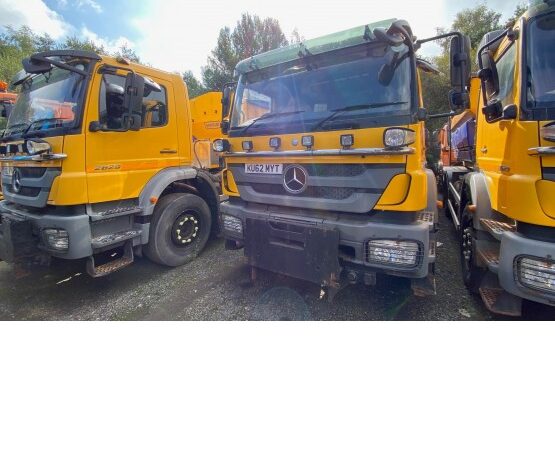 2012 MERCEDES AXOR 2629 GRITTER in Gritters