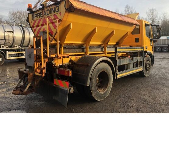 2009 IVECO EUROCARGO 180E25 in Gritters full